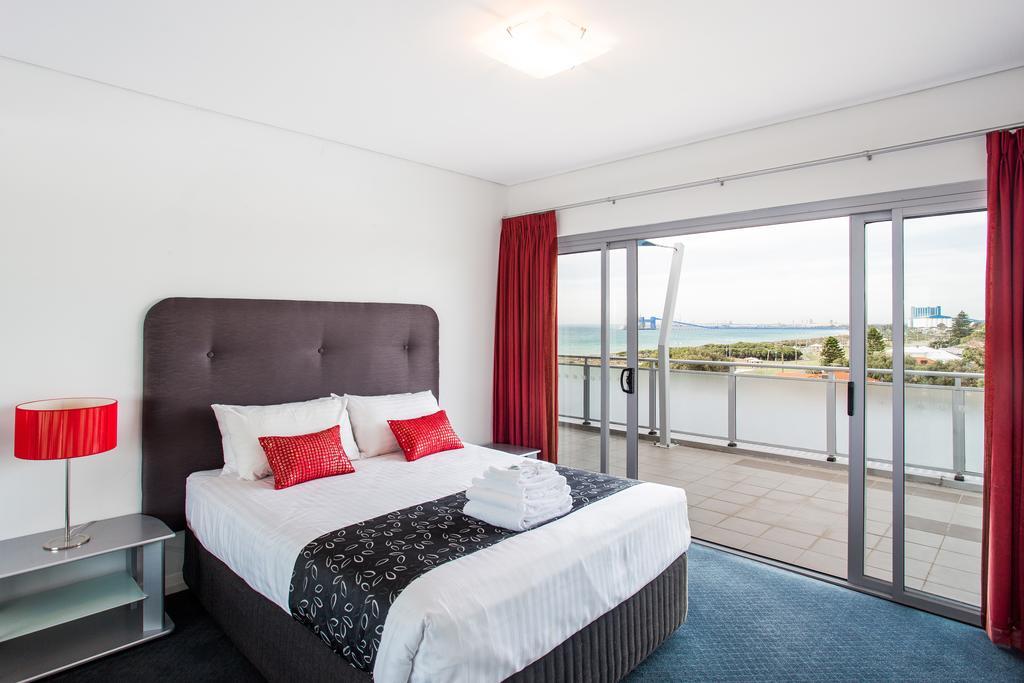 Spinnakers By Rockingham Apartments Luaran gambar