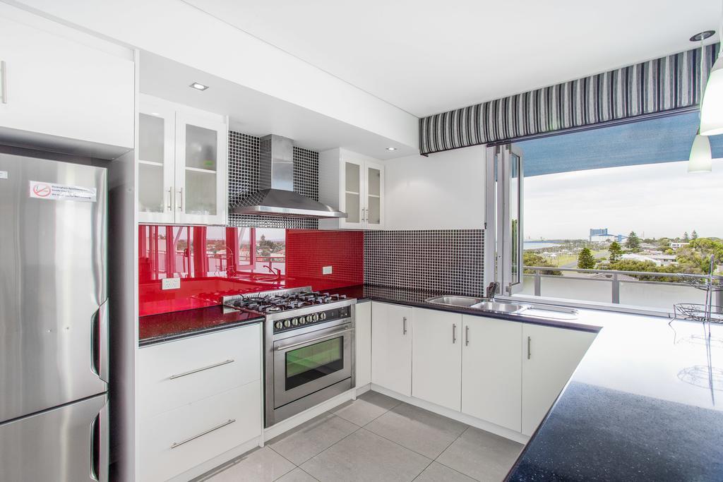 Spinnakers By Rockingham Apartments Luaran gambar