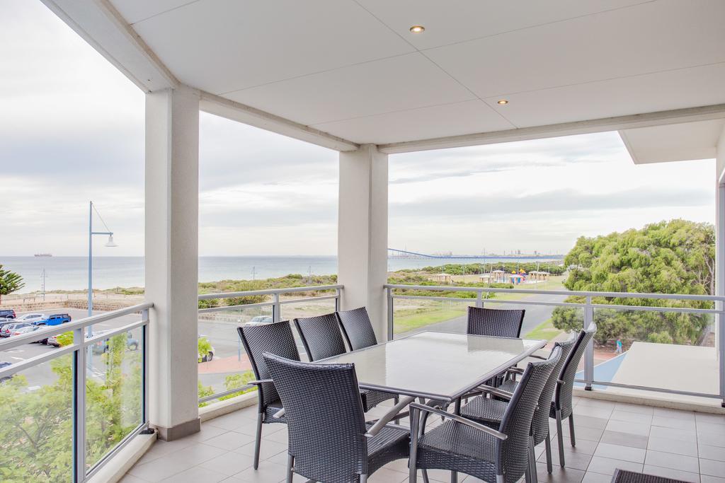 Spinnakers By Rockingham Apartments Luaran gambar