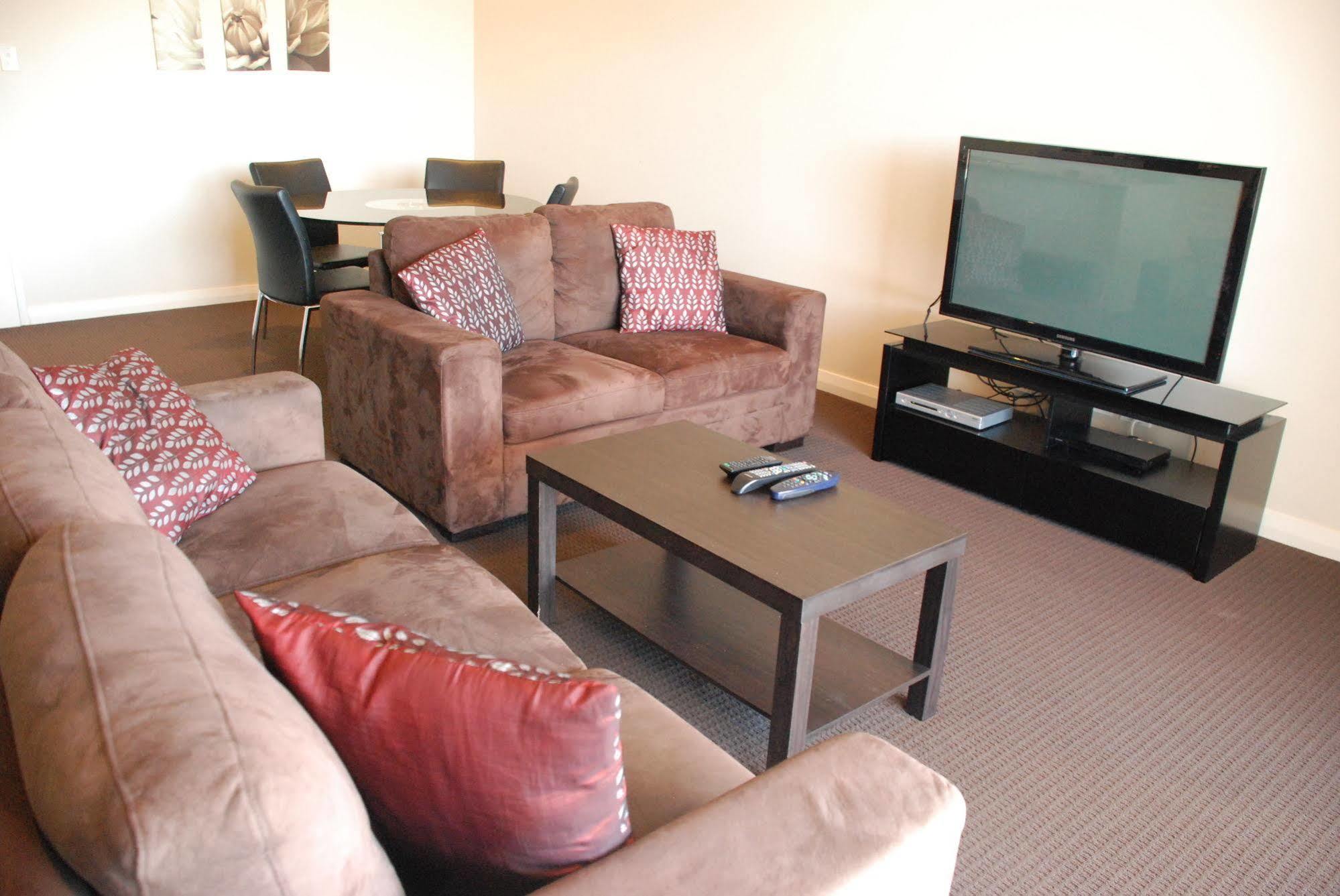 Spinnakers By Rockingham Apartments Luaran gambar