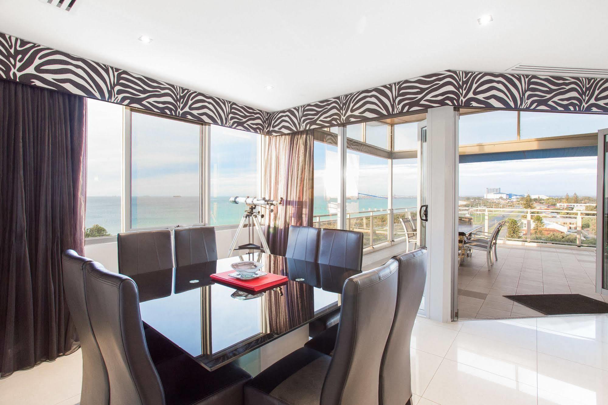 Spinnakers By Rockingham Apartments Luaran gambar