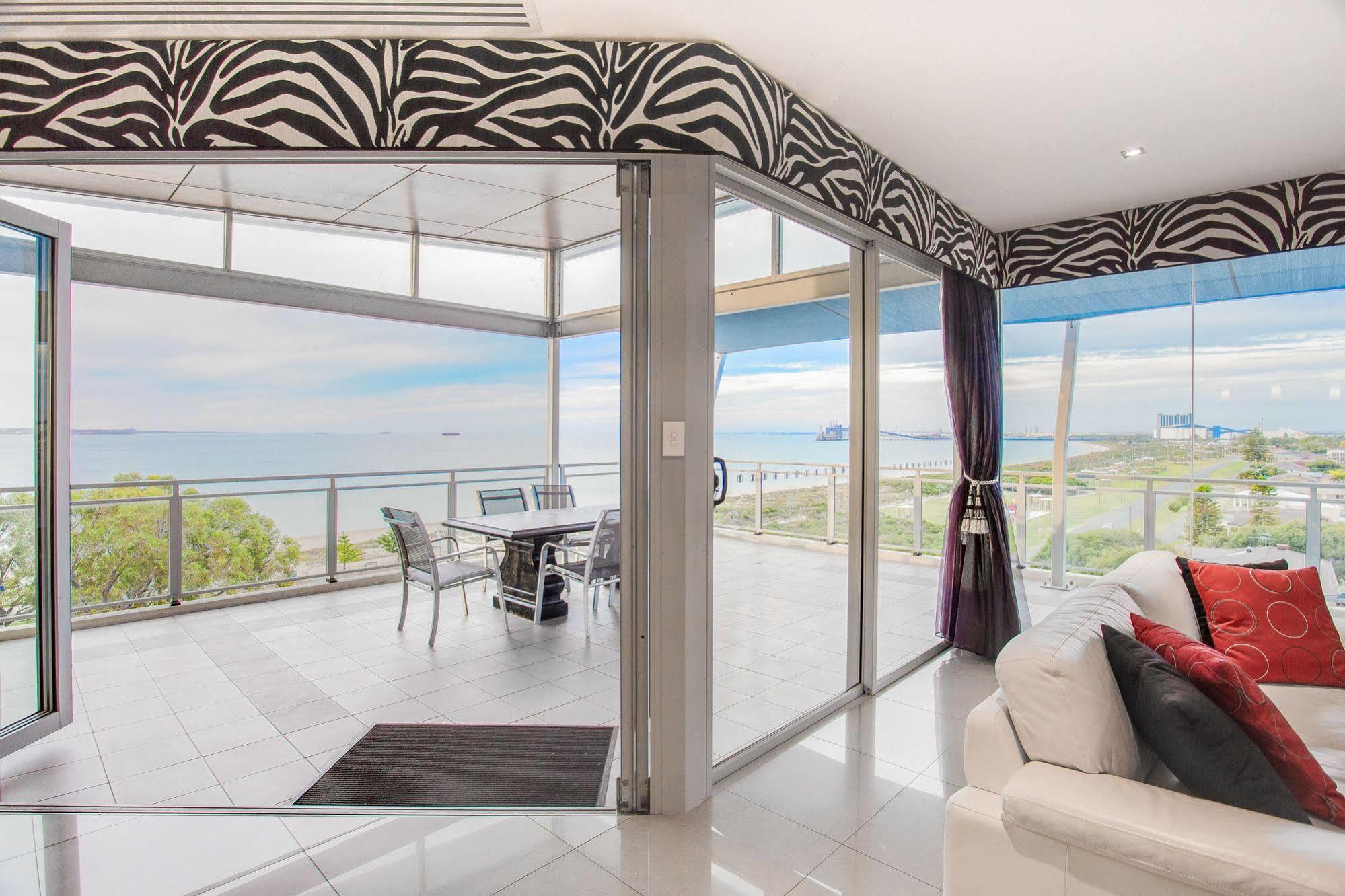 Spinnakers By Rockingham Apartments Luaran gambar
