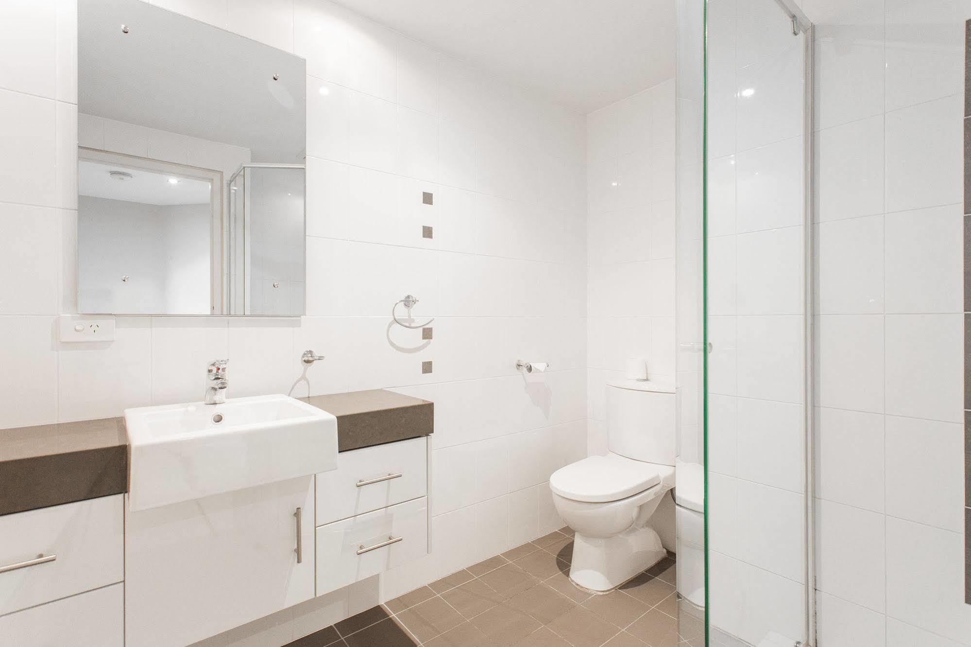 Spinnakers By Rockingham Apartments Luaran gambar