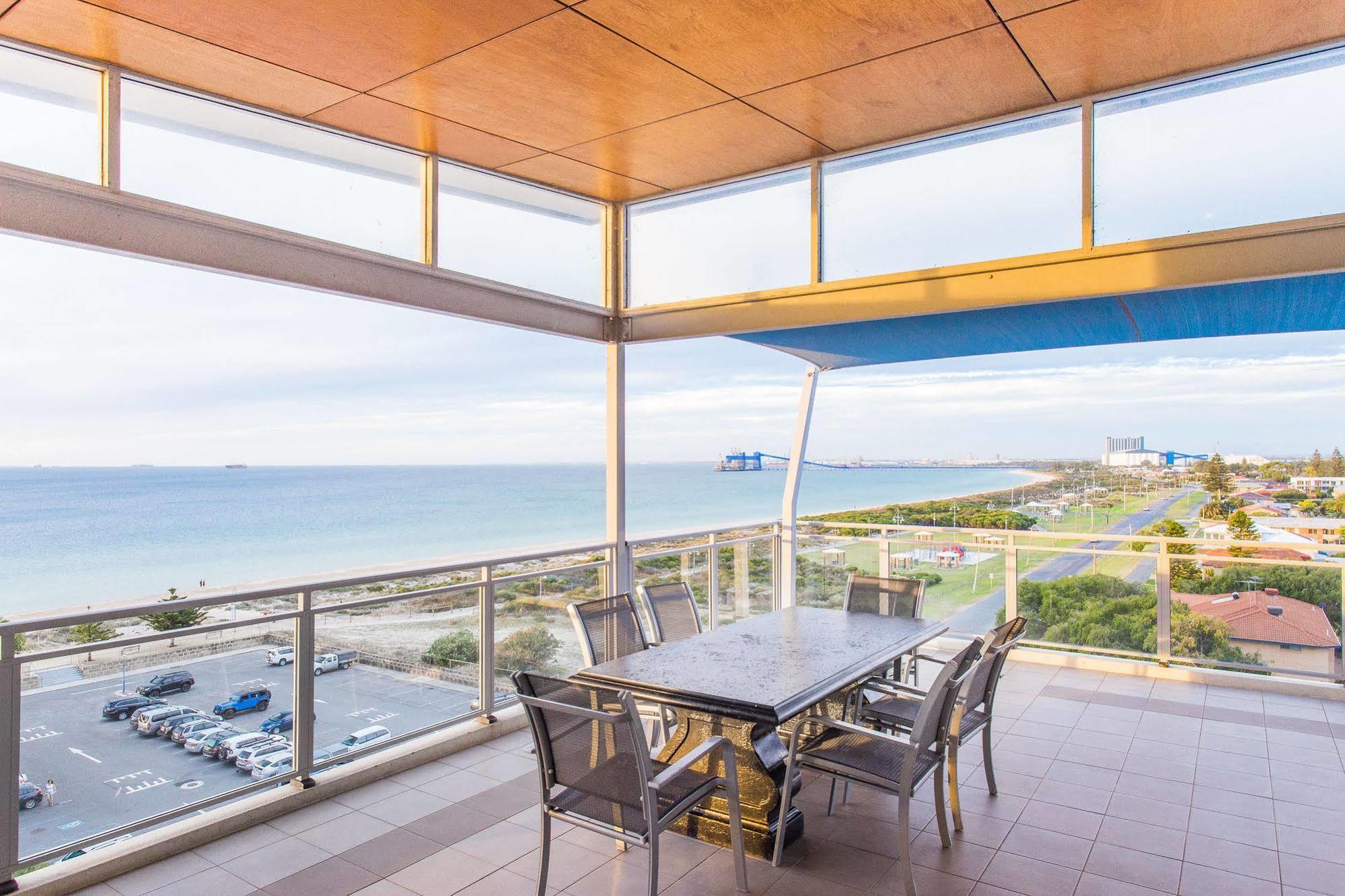 Spinnakers By Rockingham Apartments Luaran gambar